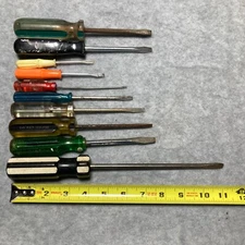 10 Vintage Screwdrivers Lot USA Flat Head Hand Tools Diamond Great Neck
