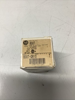 Allen-Bradley 800T-QB10 Type 30mm Illuminated Momentary Push Button R-961