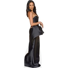 Shay Mitchell (Pose) Levensgrote Knipsels