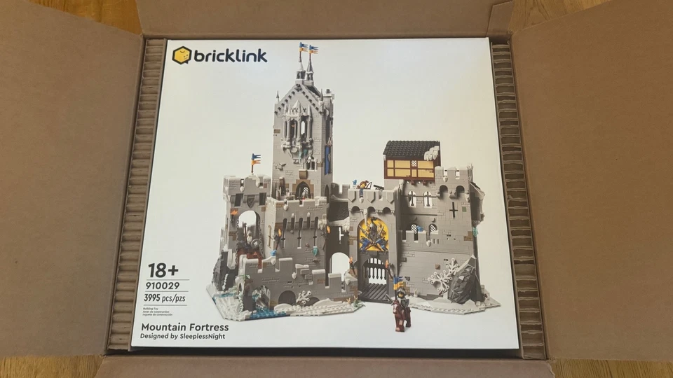 LEGO Bricklink 910029 Mountain Fortress Series 1 - BRAND NEW - Image 2 of 4