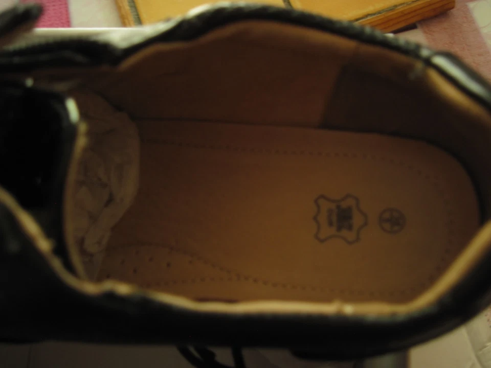 MAGNIFIQUES CHAUSSURES EN CUIR NOIR POINTURE 38 FEMME - Photo 3/4