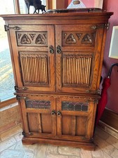 Old Charm Oak TV Cabinet / Court Cupboard – Wood Bros – Carved – Media Unit