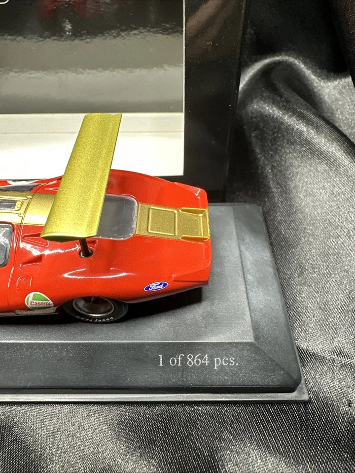 MiniChamps 1/43 Ford P68 Hulme/ Gardner 1969 1/864 Pcs Ultra Rare BOAC 500 Ford - Image 2 of 4