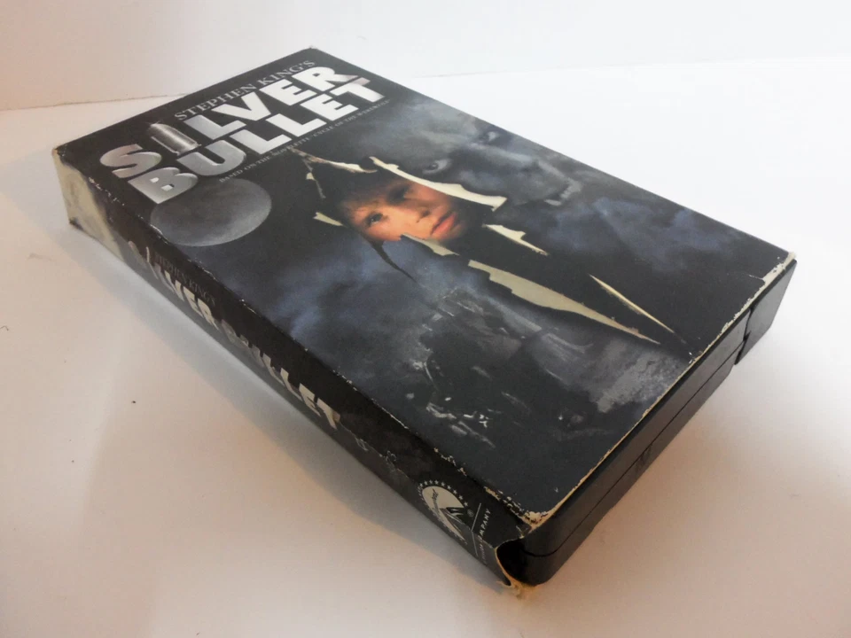 Видео Silver Bullet 1991 Stephen King Horror Corey Haim Gary Busey Werewolf VHS - Изображение 3 из 3