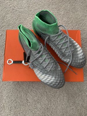 Womens Magista Obra II SG-Pro Nike Fly Knit 9.5 UK 7 Soccer Football Cleats  Grey | eBay