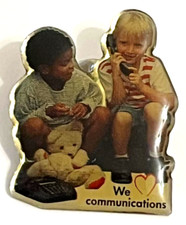 Alcatel We love Communications Pin (H22)