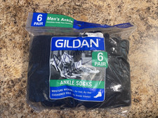 These are Gildan Men's Ankle Socks, a 6-pair pack in black.size 6-12