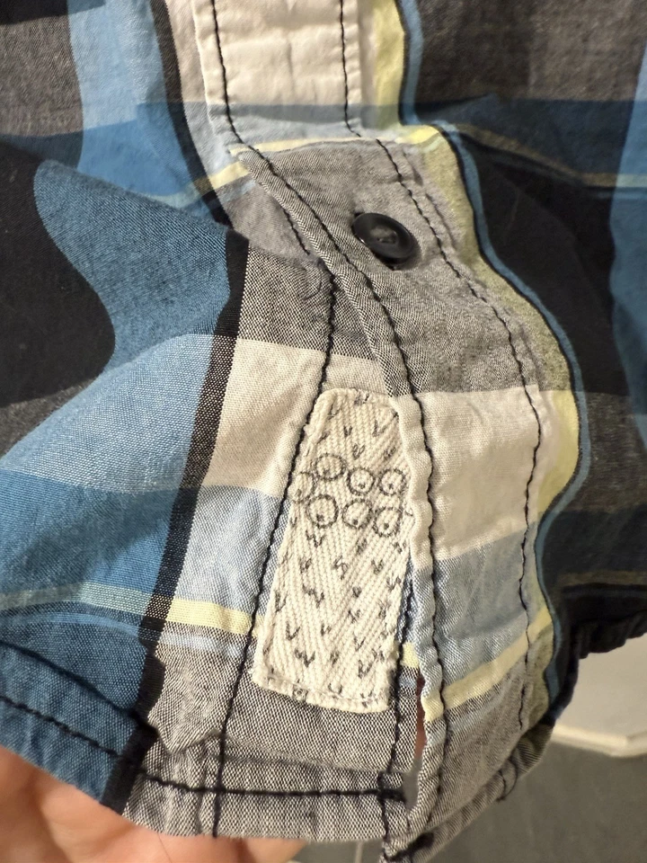 SHAUN WHITE Boys’s Skateboard Plaid Button Down  Short Sleeve Shirt Blue Large - Image 4 of 4