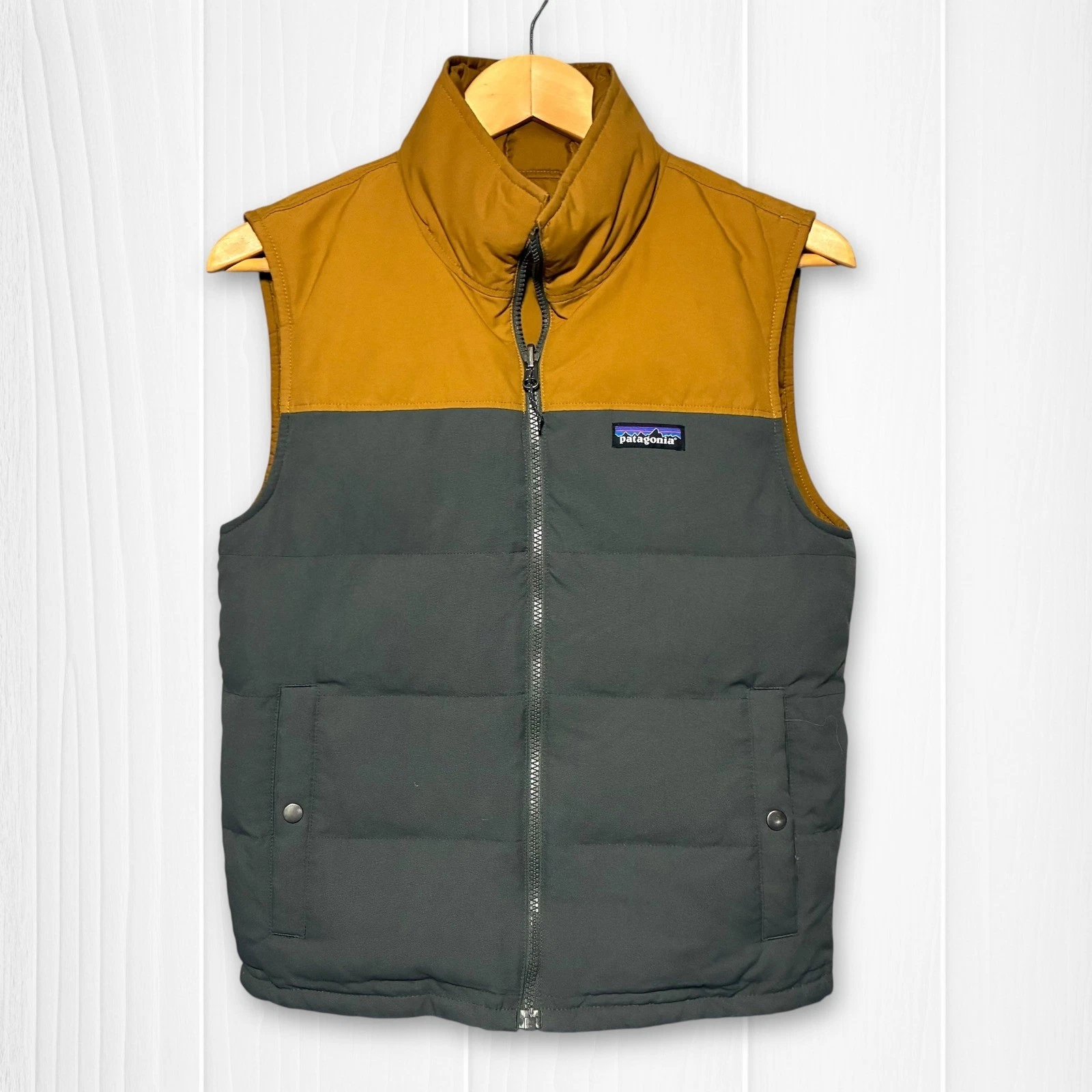 Patagonia Reversible Bivy Down Vest Men's XS Two Tone Brown Gray Puffer
