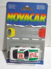 Corvette NovaCar blanco y verde "Grand Prix" de Minia Porto