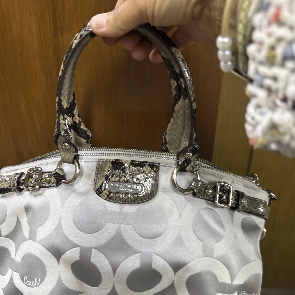 Authentic COACH Madison Sophia OP Art Snakeskin Python Sateen Purse 18650 - Image 3 of 4