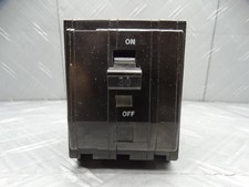 Square D 30A 3-Pole Circuit Breaker Type QO330CP VAC
