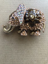 Elephant charm 
