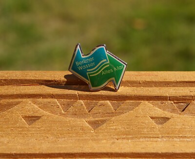 Berliner Wasser Alles Klar Berlin Water Works All Clear 1'' Metal Pin Pinback