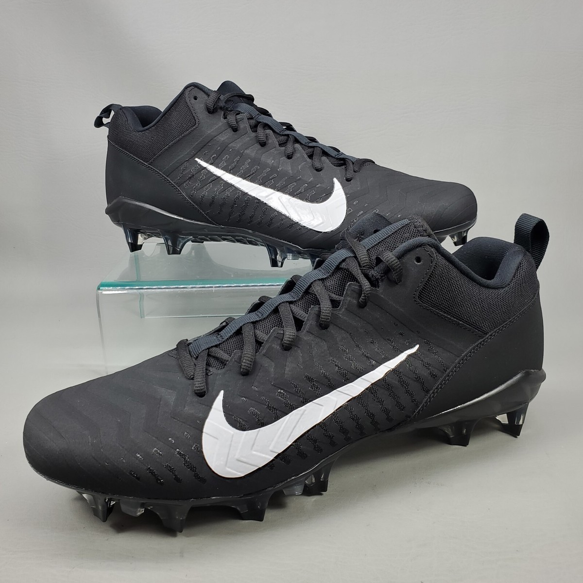 Nike Alpha Menace Pro 2 Low Football Cleats Black White Men\'s Size 12 Amazon.com | Nike Men main image 3