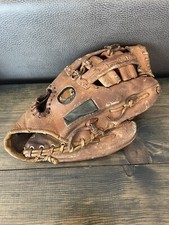 Vintage Ted Williams Sears Roebuck and Co. 16156 Pro Style Pocket Baseball Glove