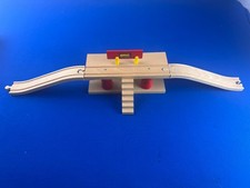 TWO-LEVEL PLATFORM 33662 Brio Wooden Railway 1998