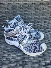 Nike LeBron 9 Freegums for Sale | Authenticity Guaranteed | eBay display picture 1