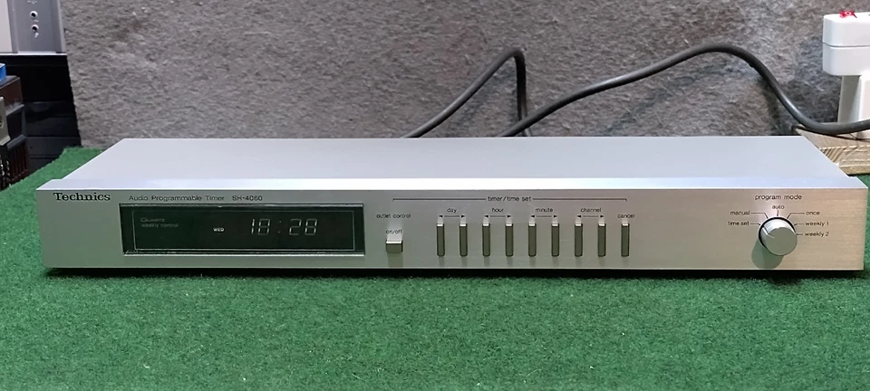 Technics digital Audio Programmable HiFi Timer SH-4060, incl. BDA - Bild 3 von 4