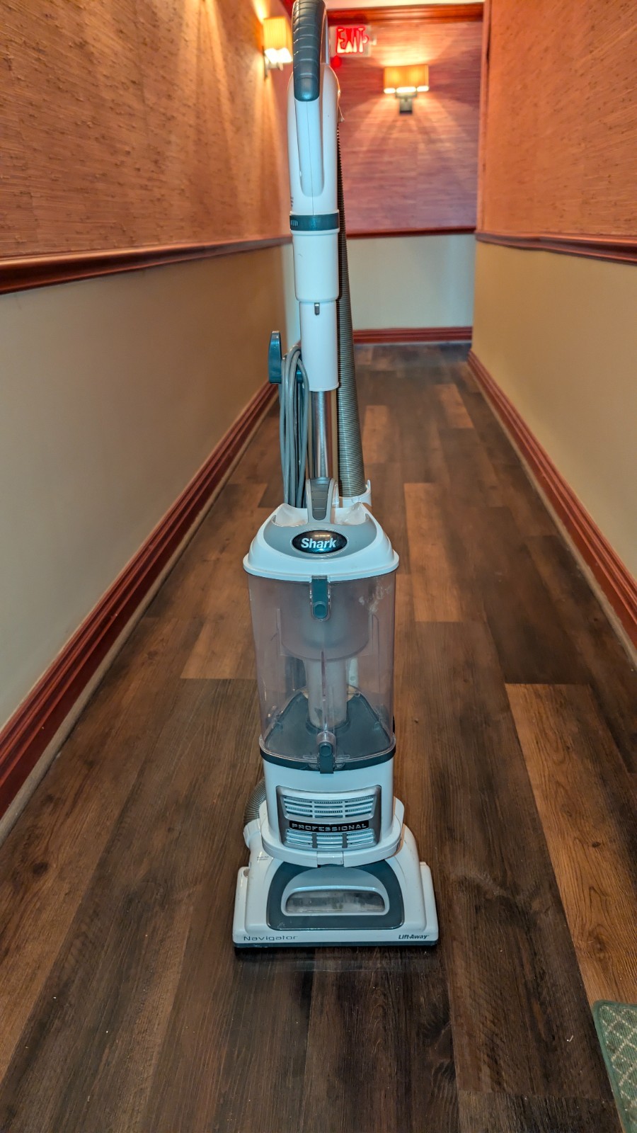 Shark Navigator Lift-Away Professional NV355 Bagless 46"H Upright Vacuum Cleaner