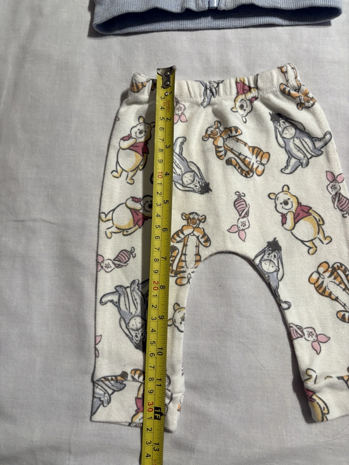 Winnie the Pooh Disney Parks Baby Outfit Set Pants Hoodie With Ears Sz 3 Months