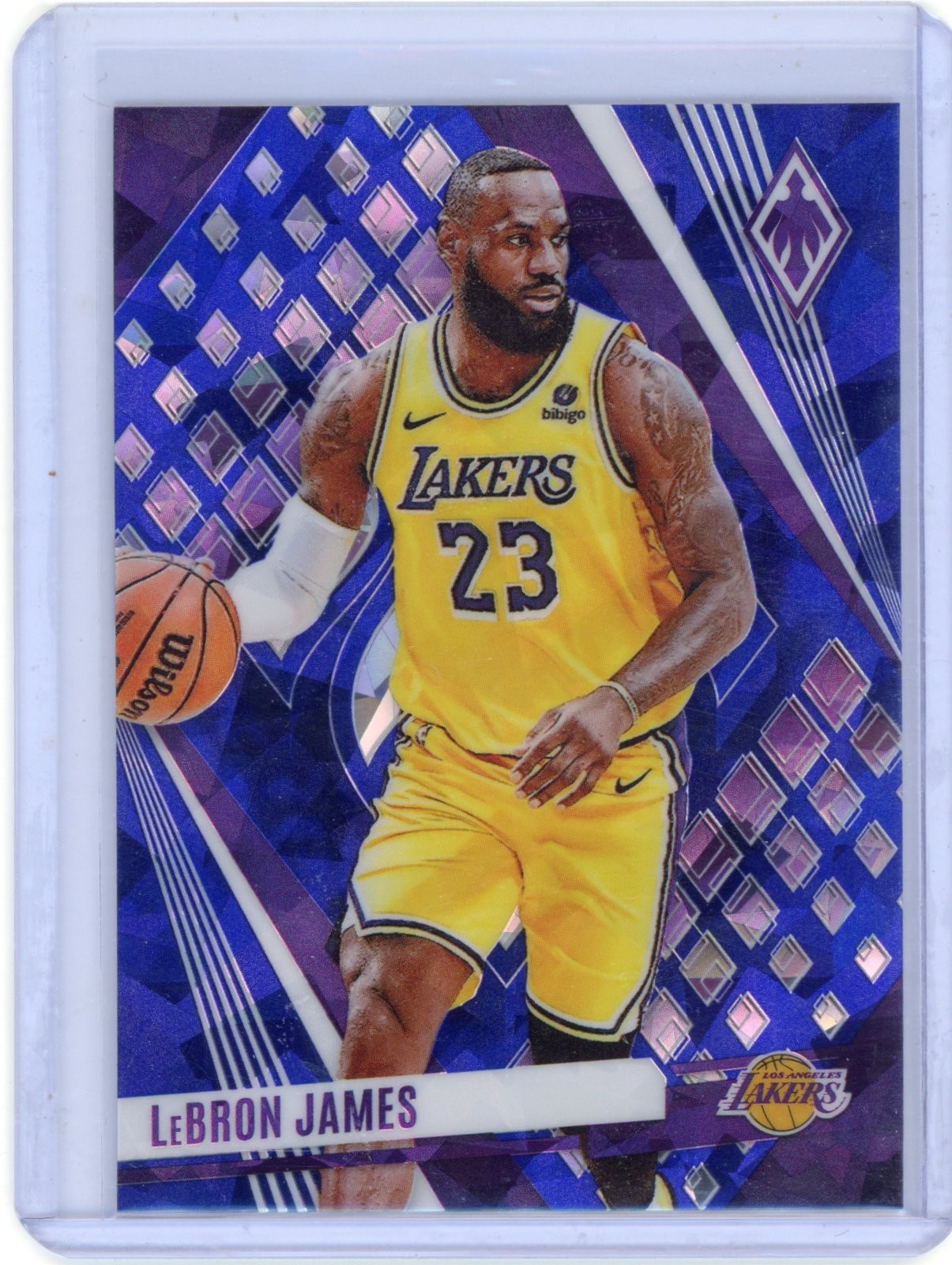 LEBRON JAMES 2023-24 Panini Phoenix BLUE CRACKED ICE #211