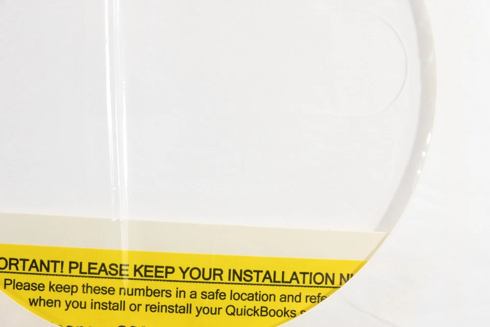 QuickBooks Pro 2010 Full Retail w/ License and Product Keys Windows XP Vista 7 - Image 2 of 4