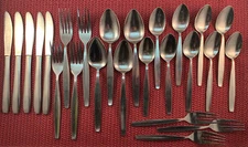 25 pieces WALES Stainless Steel Korea Knives, Forks, Spoons