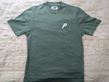 Palace Skateboards Felt P Logo Tee (Medium)