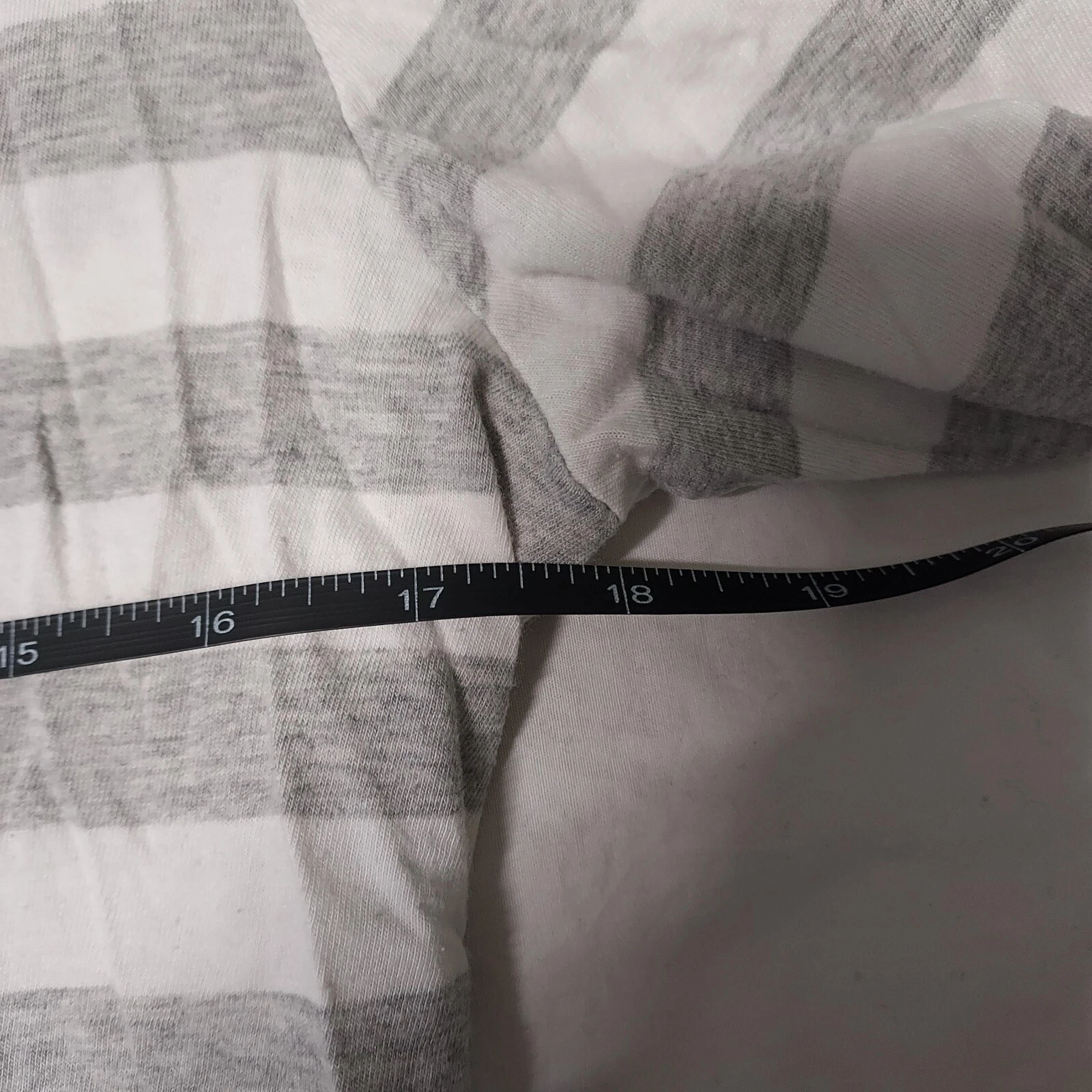 VETEMENTS Felpa con cappuccio pull over donna grigia a righe grigia New York & Company taglia large