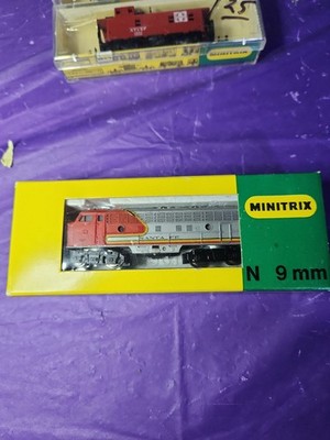 Minitrix N Scale Santa Fe F7 Diesel Passenger Train