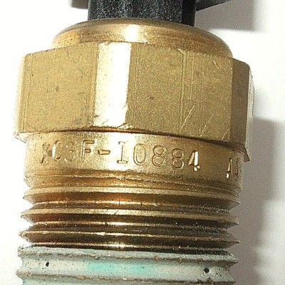 XC3F10884AA XC3Z10884AA XC3F 10884 AA TS650 Para FORD XC3Z 10884 AA