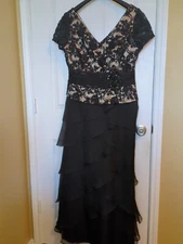  Morrell Maxie Royal Maxi Dress Formal Gown Size 16