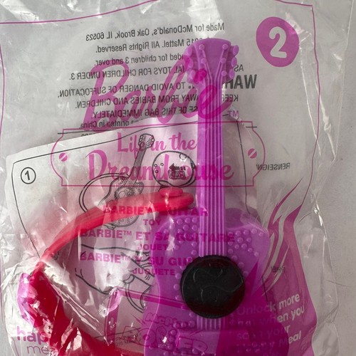 McDonalds Barbie Life in the Dreamhouse Barbie Gitarre #2 Happy Meal Spielzeug 2015 - Bild 2 von 3