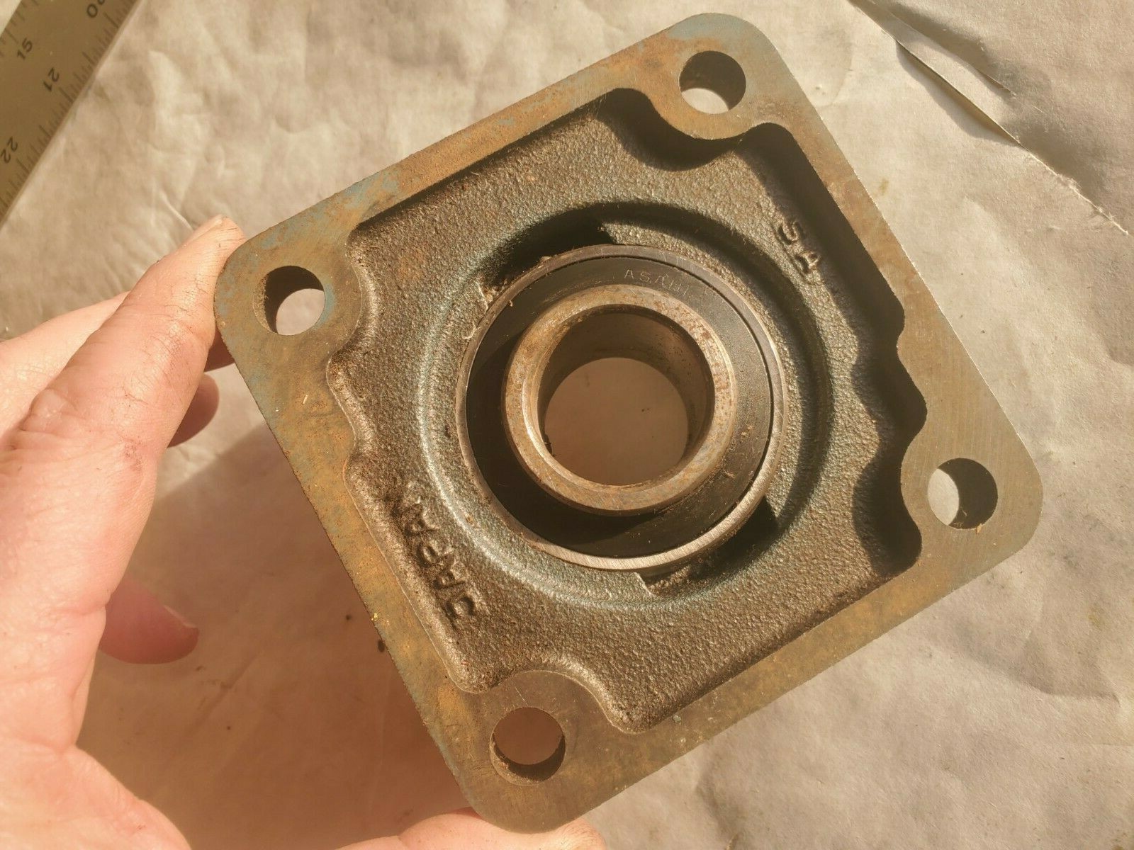 New No Box ASAHI F206 Flange Bearing 4 Bolt 13/16 ID UC20619 Insert