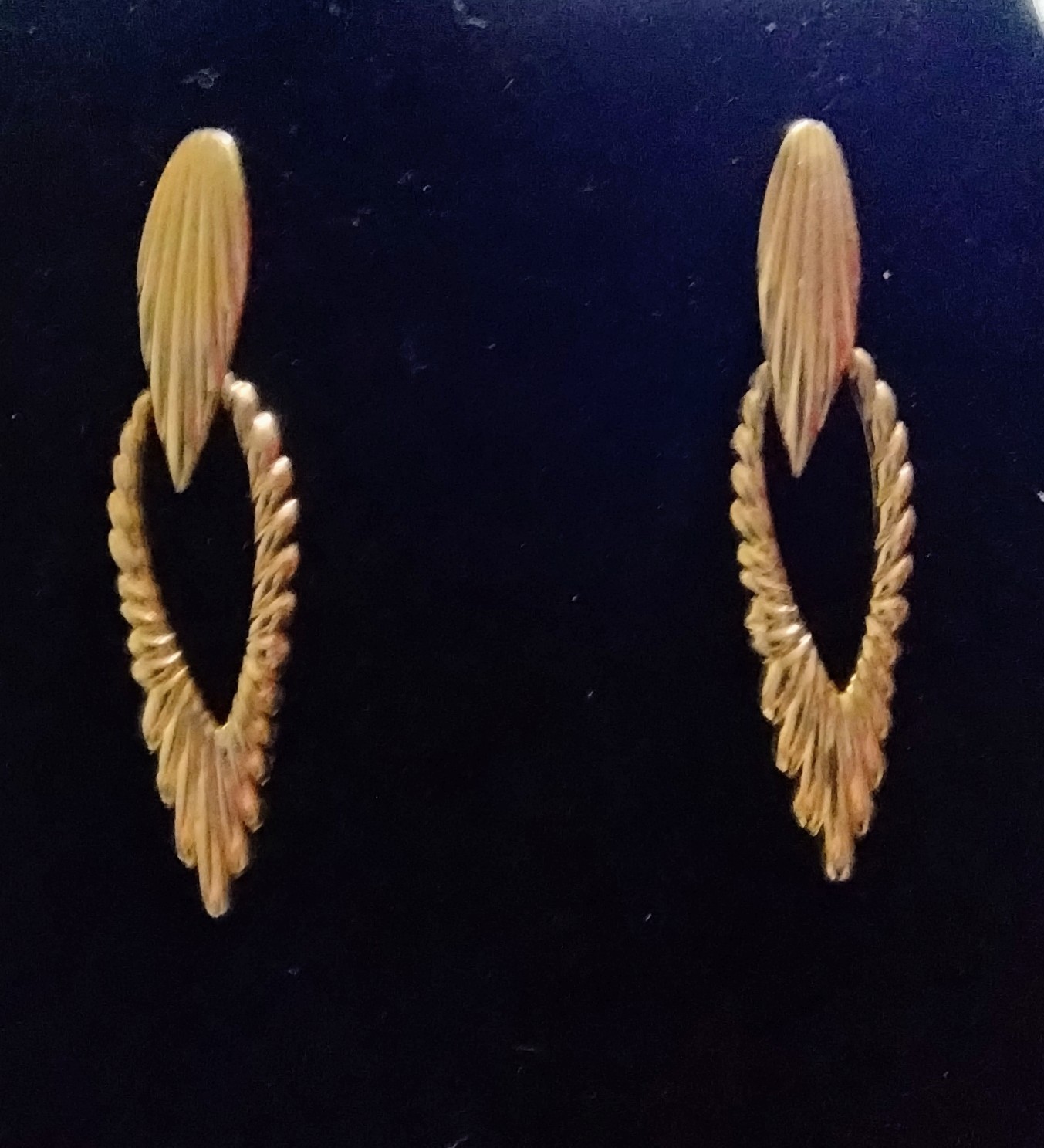14K SOLID YELLOW GOLD DANGLE EARRINGS - image 1
