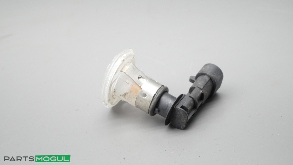 2003-2012 Maserati Quattroporte M139 Right Passenger Side Marker Light Lamp OEM