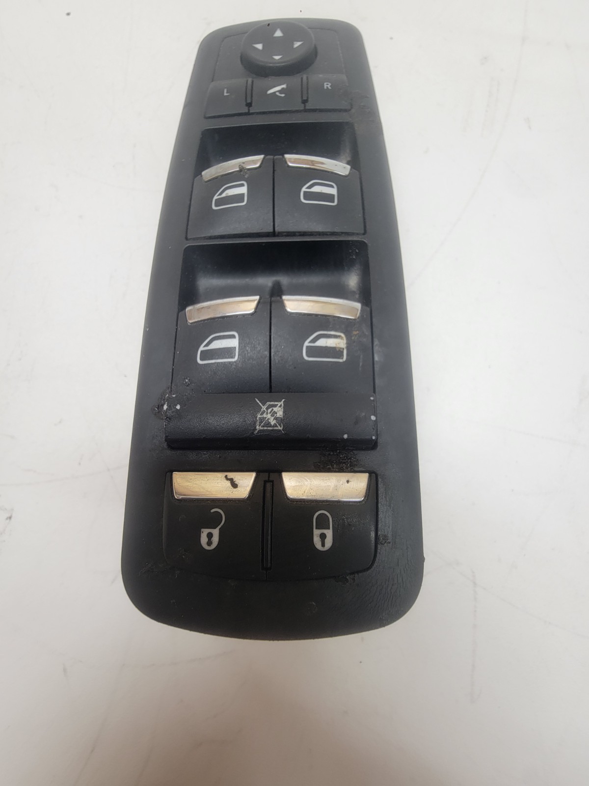 2014 - 2023 MASERATI GHIBLI DRIVER LEFT FRONT MASTER WINDOW CONTROL SWITCH OEM