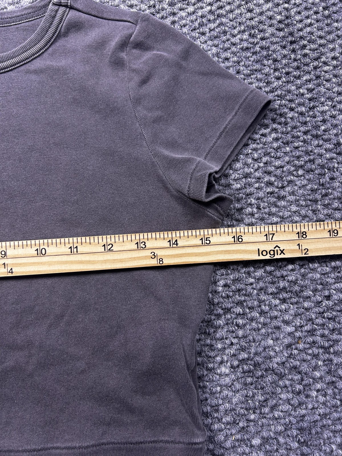 Elwood Shirt Womens Medium Gray Organic Cotton Crop Top Tee Casual Fitted