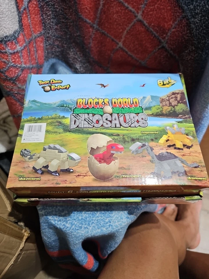 BLOCKS WORLD DINOSAURS - SET OF 12 EGGS CREATE YOUR OWN DINOSAURS - Image 2 of 4