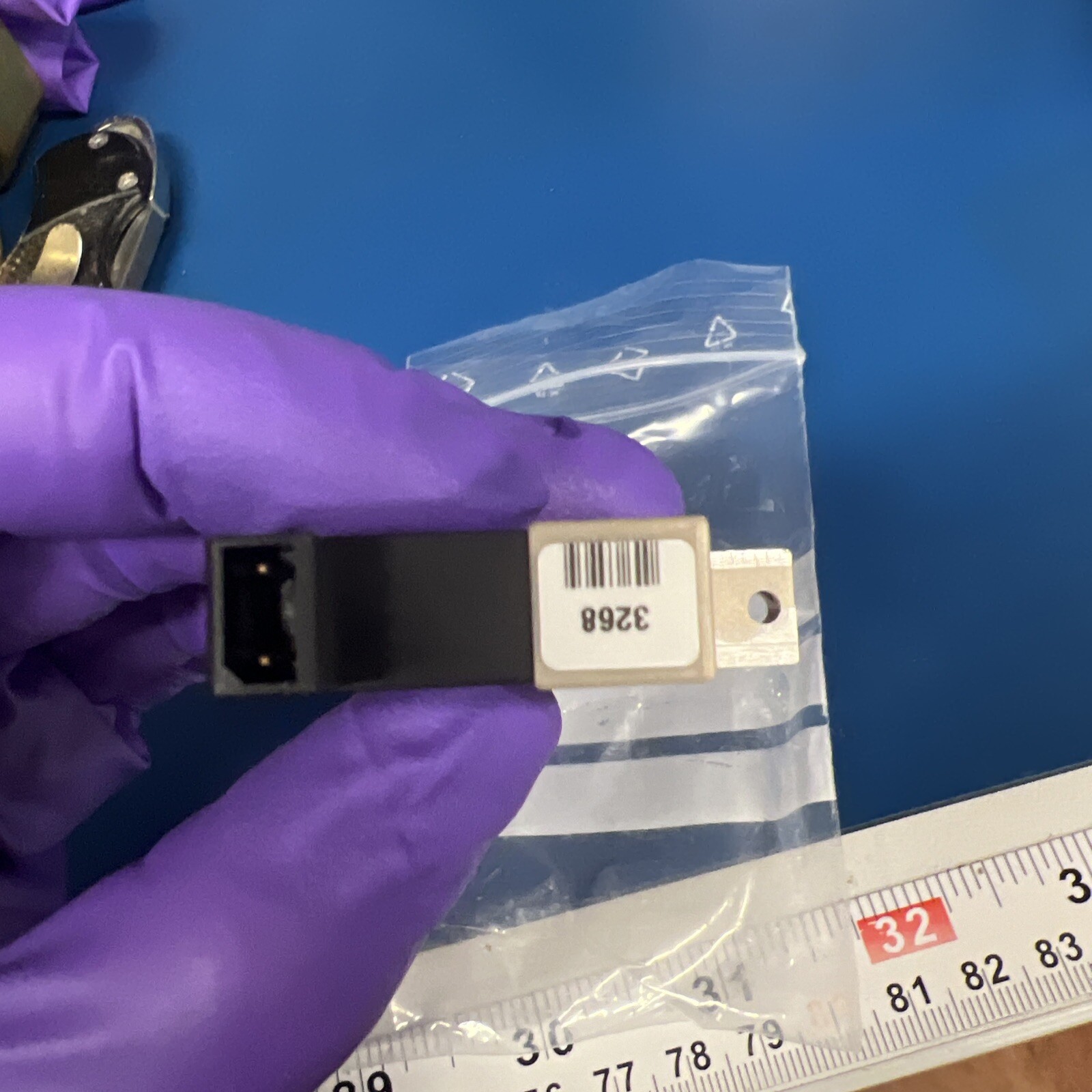 Burkert 6604T0.6CC,PVAK-3BAR 24V 1.5W Micro 3/2 Solenoid Flipper Valve (3-port)