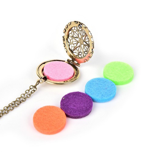 Silver-Locket-Necklace-Fragrance-Essential-Oil-Aromatherapy-Diffuser-Pendant-Hot