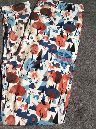 LULAROE FALL LEAVES ANIMALS AND CAMPER 