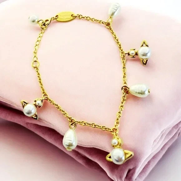 Vivienne Westwood Emiliana bracelet. Retail $250 - Image 4 of 4