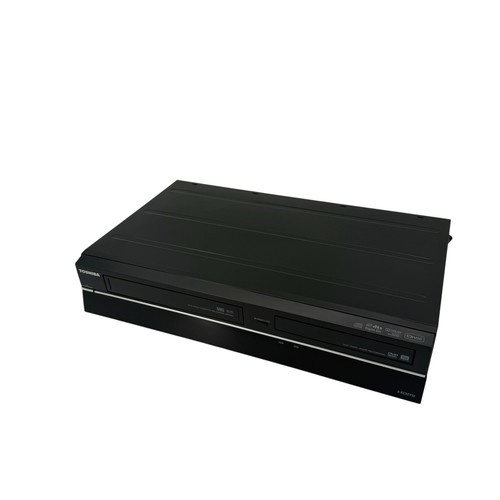 Toshiba DVD/VCR Combo Model #DVR620KU Tested And Working With Remote - Picture 3 of 9
