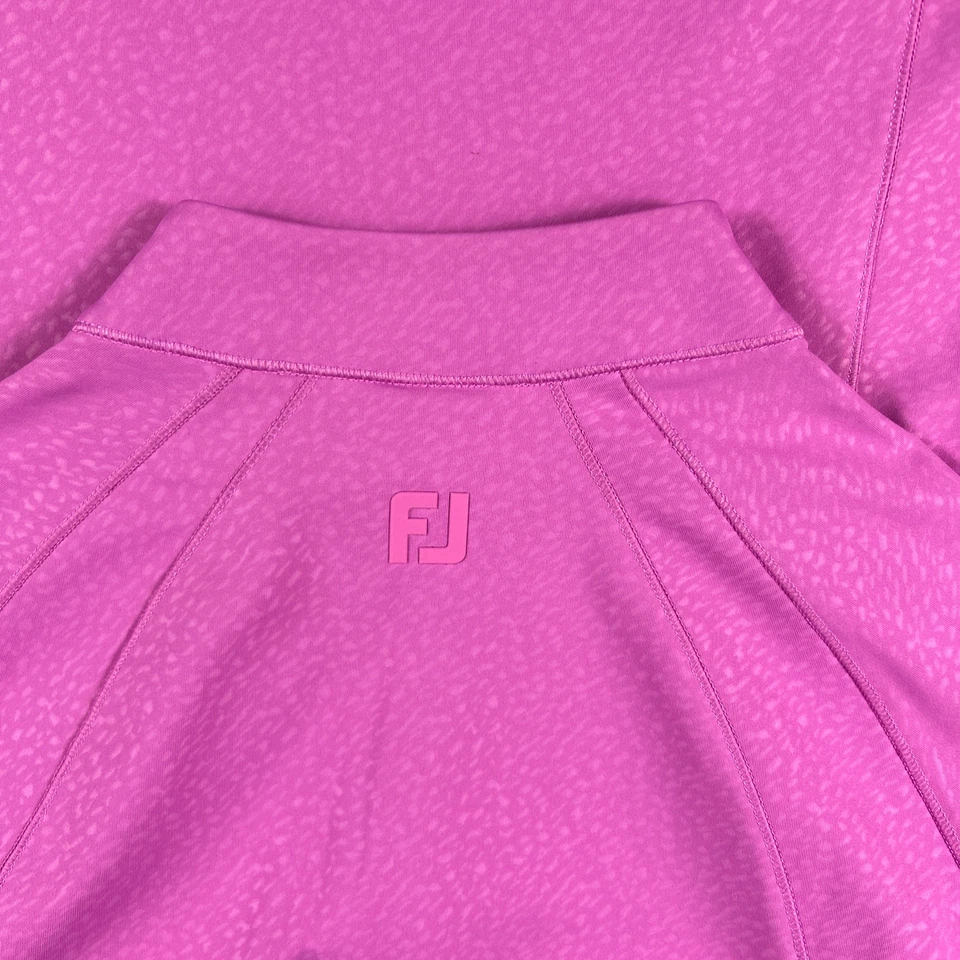 Pullover de golf FootJoy para mujer en relieve 1/4 cremallera pequeña baya poliéster precio de venta sugerido por el fabricante 115 USD Foto 4 de 4
