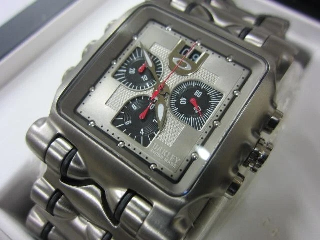 Oakley tank clearance watch