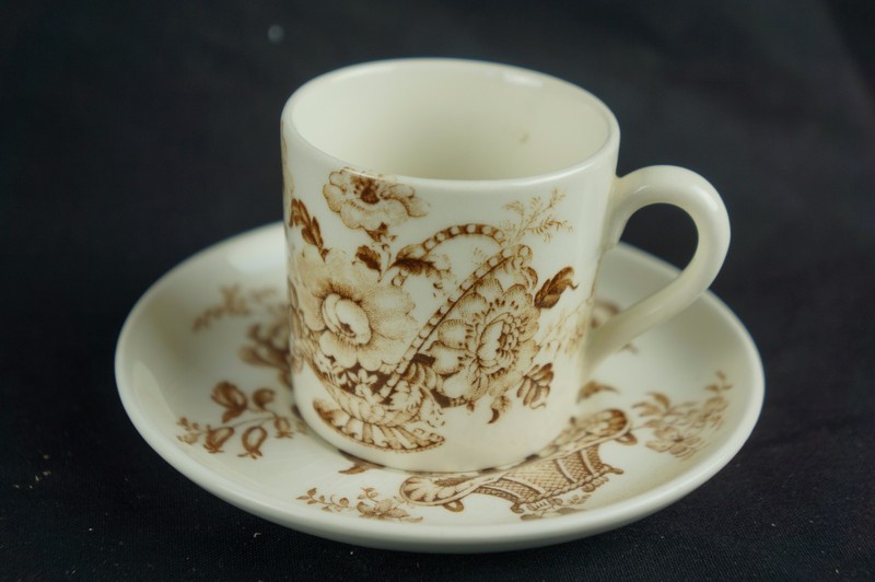 Porcelain Royal Crownford Charlotte pattern cup saucer, vintage [Y8-W6-A8]