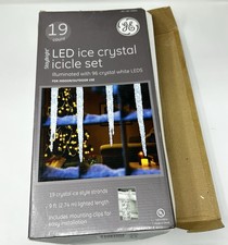 GE 19 Count Ice Crystal White LED Clear Icicle Christmas Lights 9 ft. Length