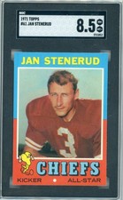 1971 TOPPS FOOTBALL # 61  JAN STENERUD   SGC 8.5  NM/MT +    HOF  HG